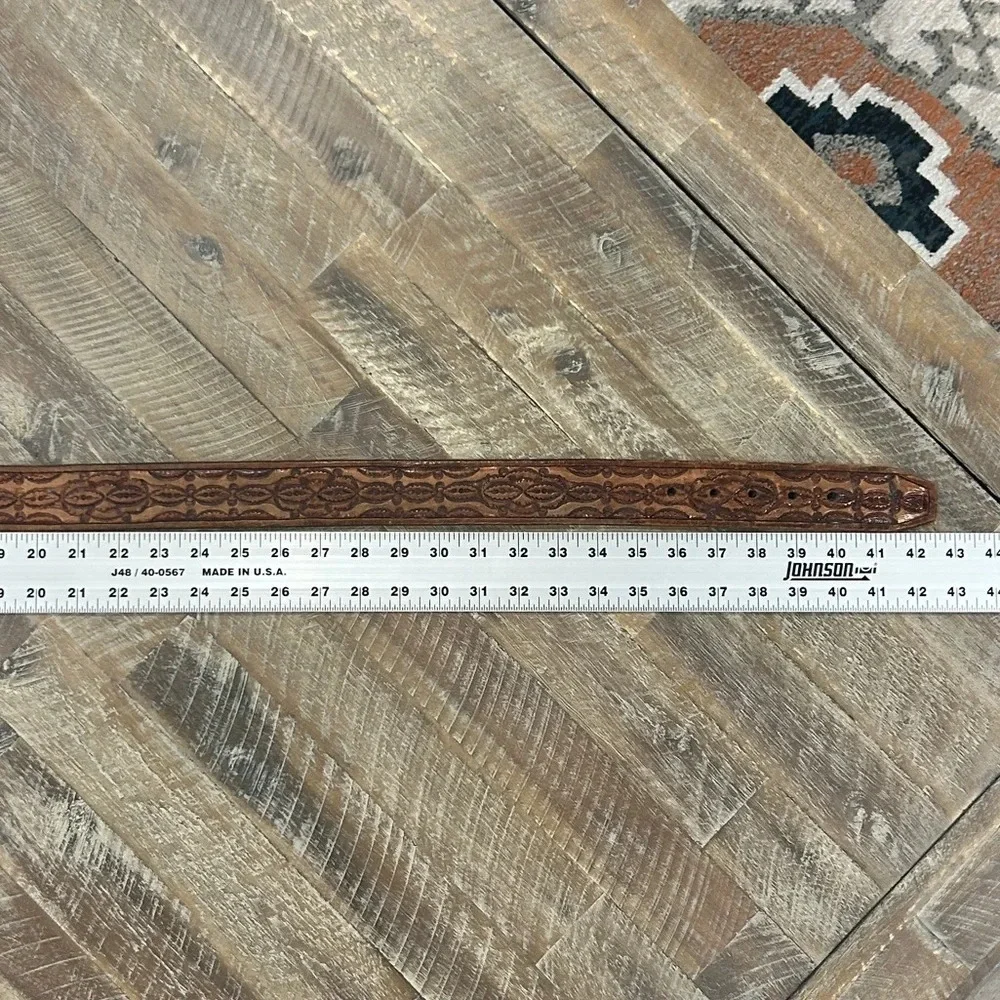 Vintage Western Tooled Leather Belt
